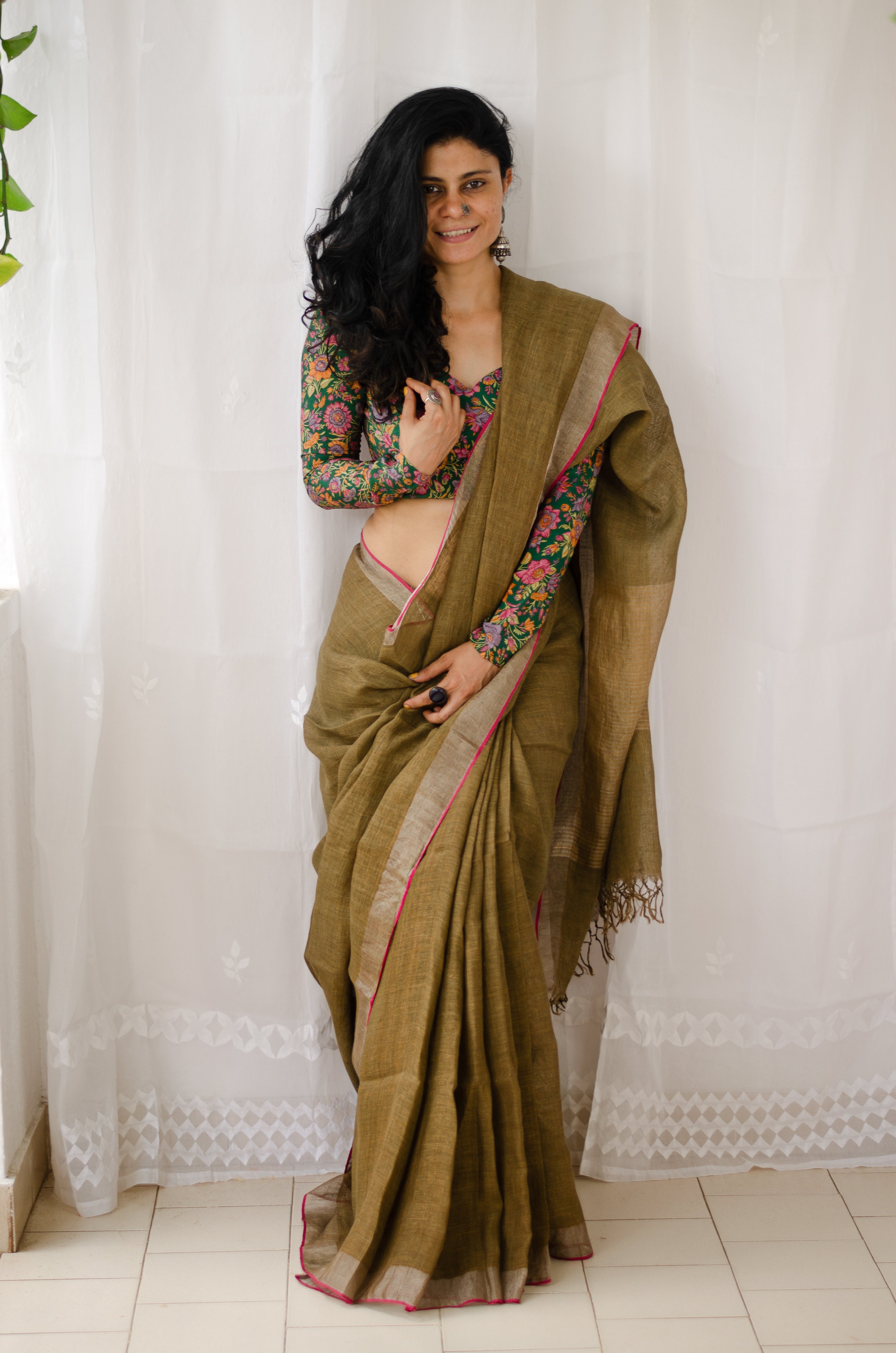 Where can I buy authentic handloom sarees online? - Quora