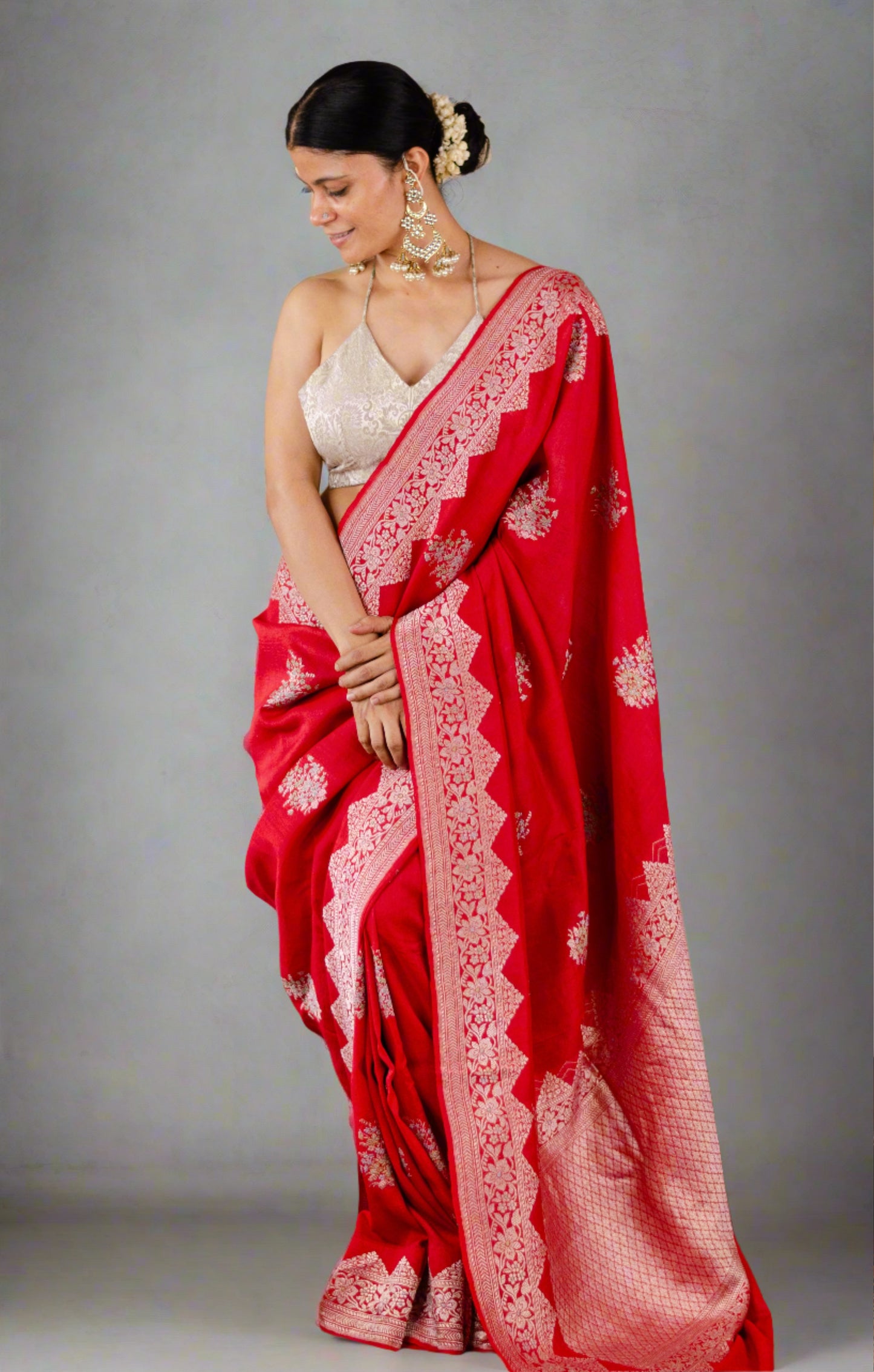 Red Colour Handwoven Kadwa Meenakari Moonga Tussar Silk