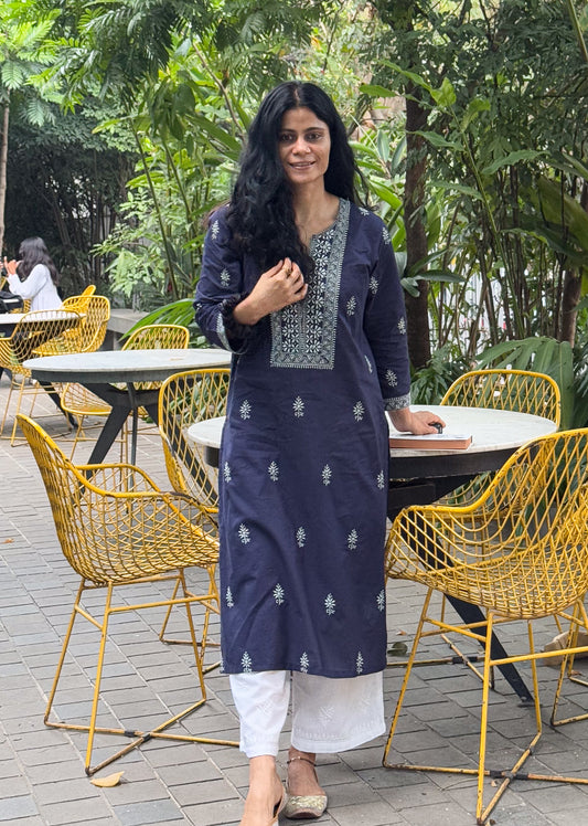 Handloom And Handembroidered Chikankari Cotton Kurta