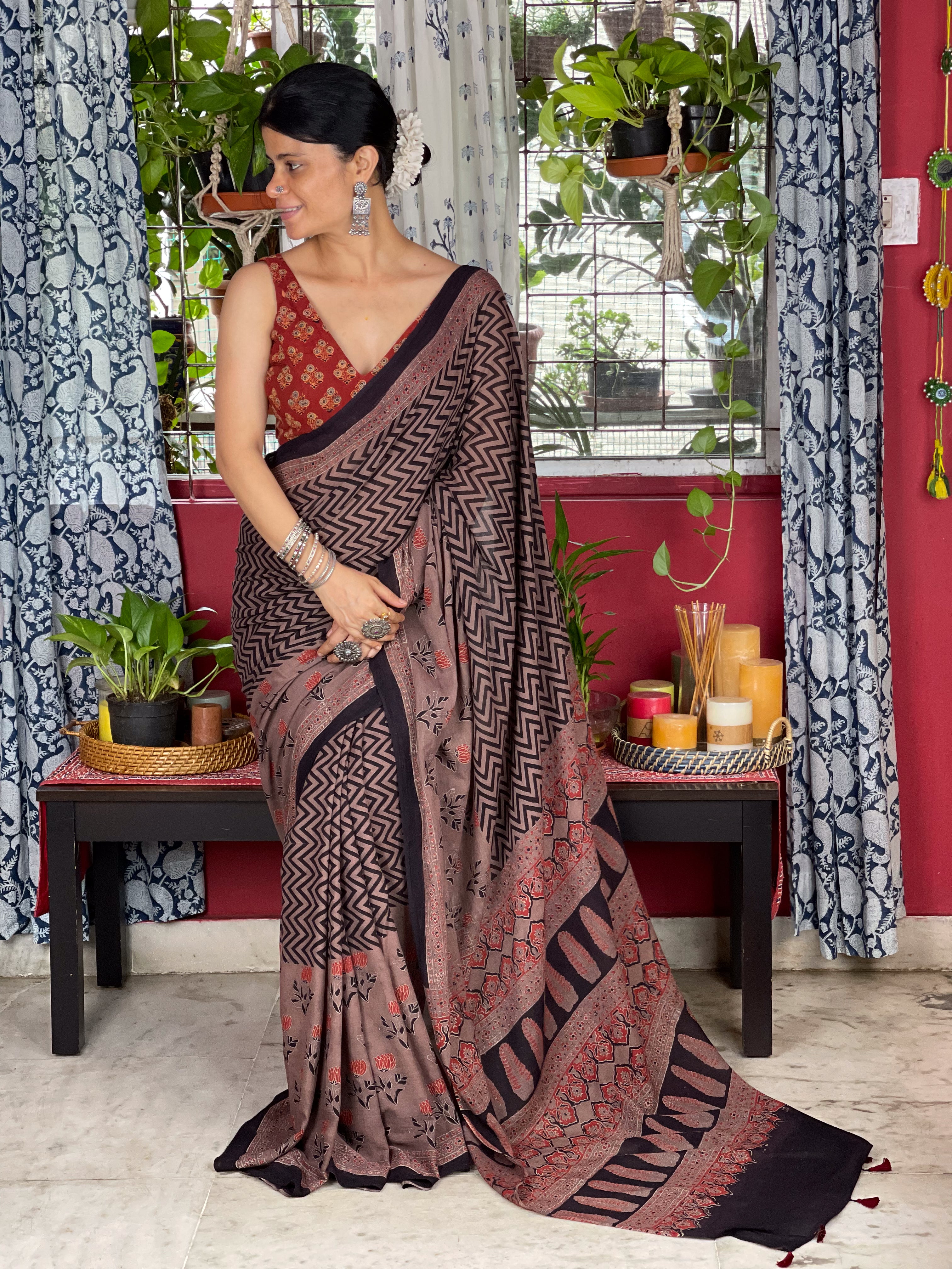 Ajrakh Saree - Buy Ajrakh Hand Block Printed Cotton Sarees Online |iTokri  Page 2 - iTokri आई.टोकरी