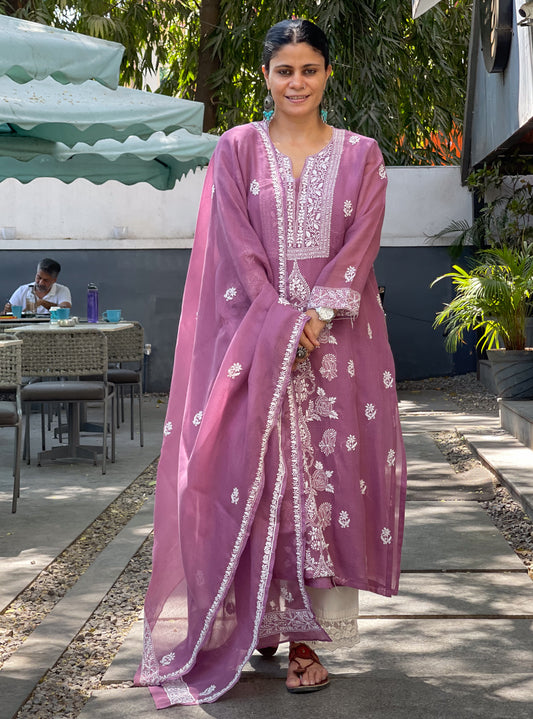 Handembroidered Chikankari Kota Doria With Dupatta