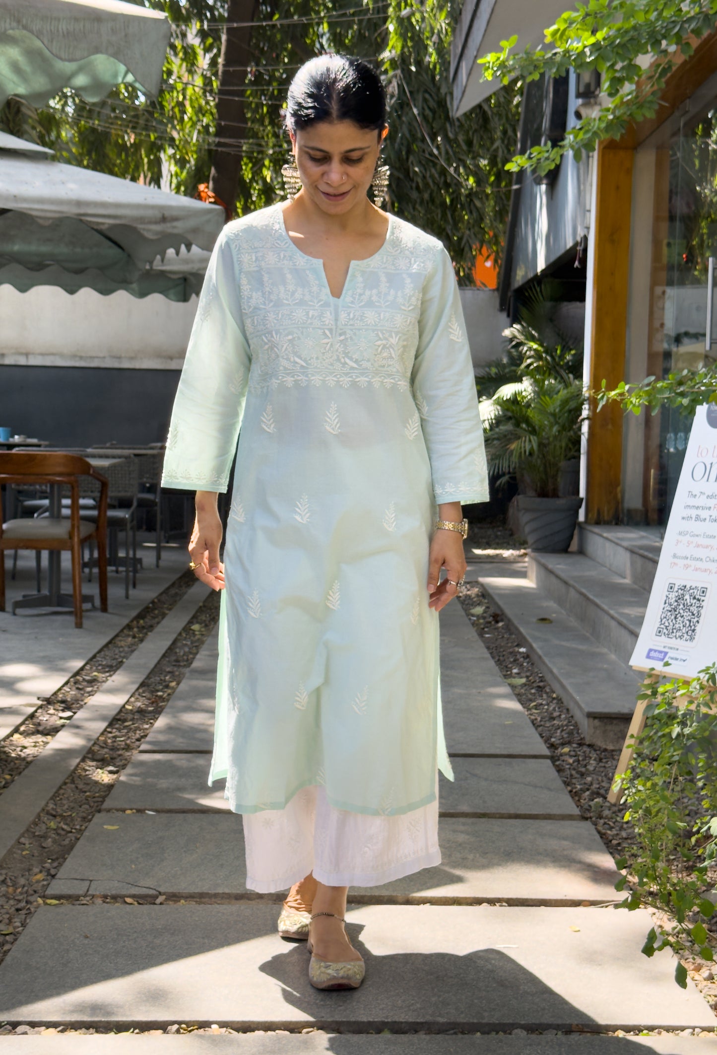 Handloom And Handembroidered Chikankari Cotton Kurta