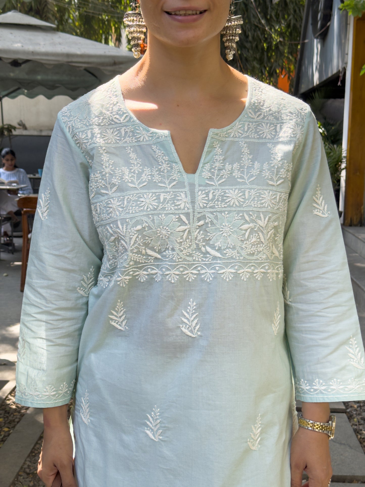 Handloom And Handembroidered Chikankari Cotton Kurta