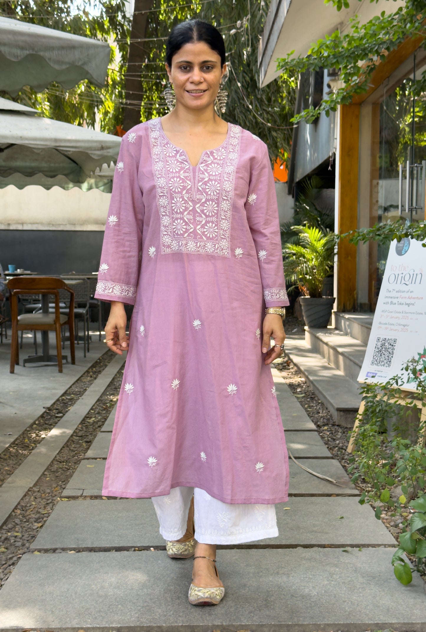 Handloom And Handembroidered Chikankari  Cotton Kurta