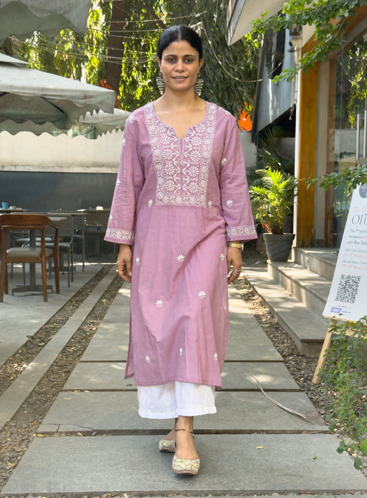 Handloom And Handembroidered Chikankari  Cotton Kurta