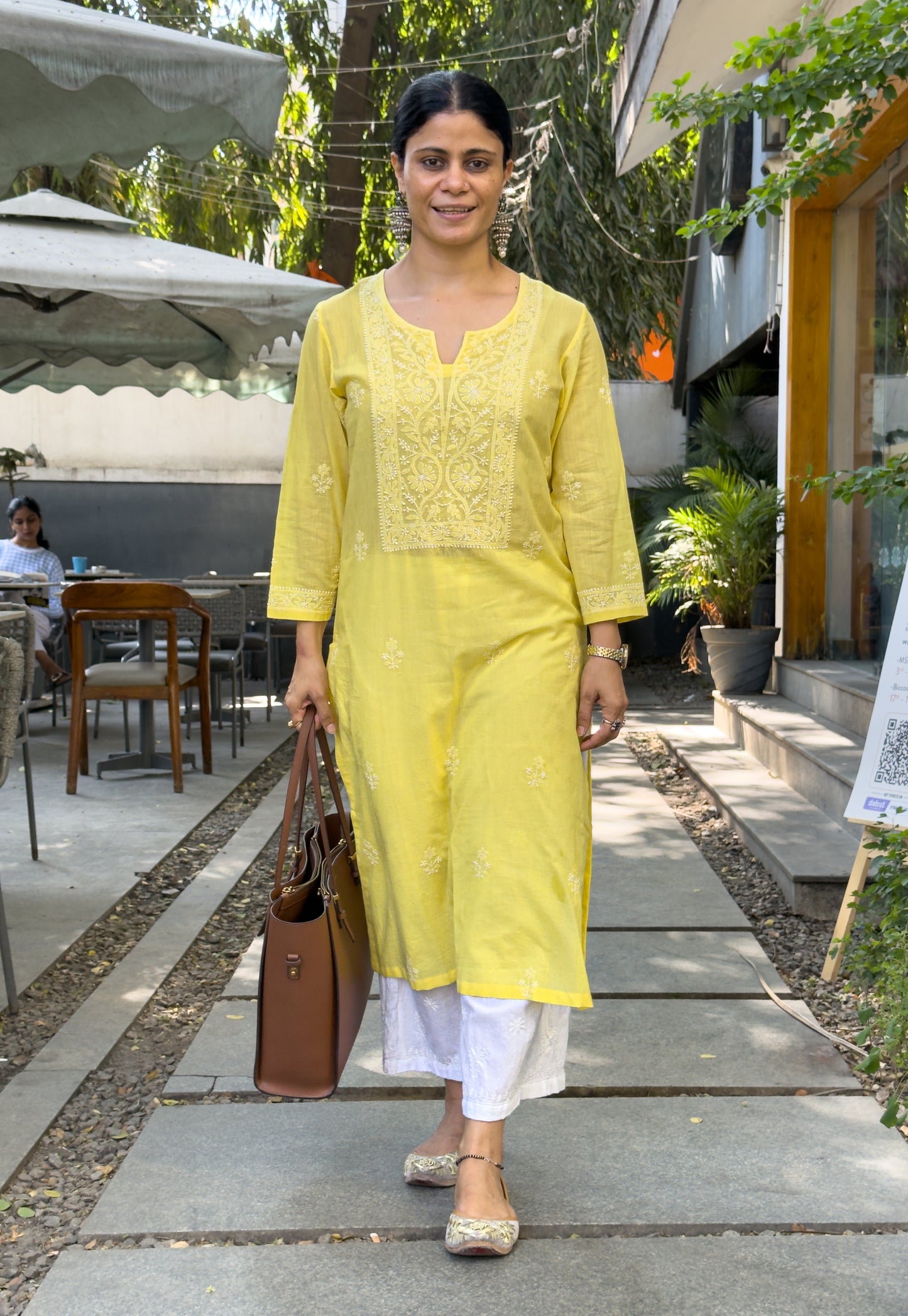 Handloom And Handembroidered Chikankari Cotton Kurta