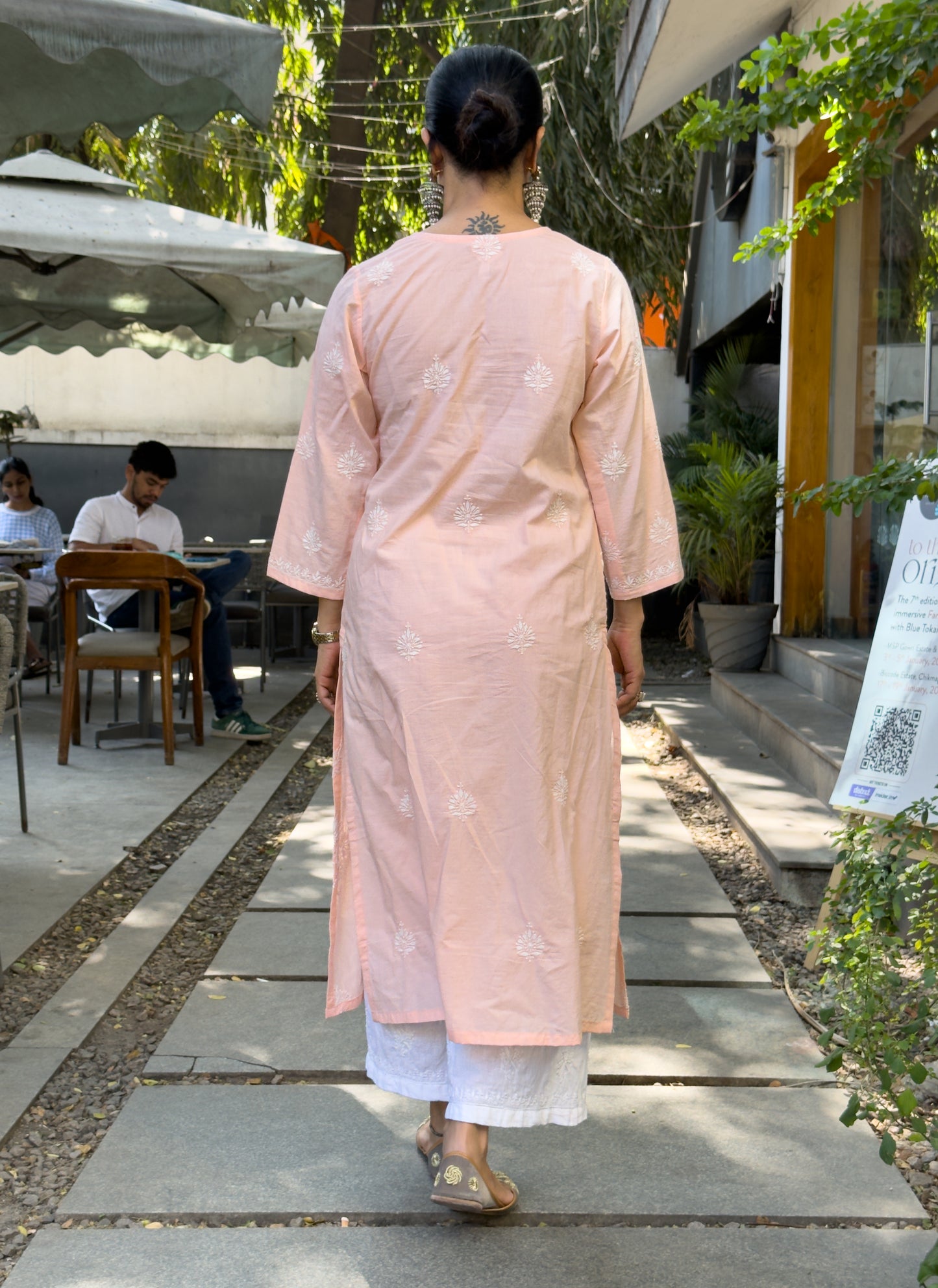 Handloom And Handembroidered Chikankari Cotton Kurta