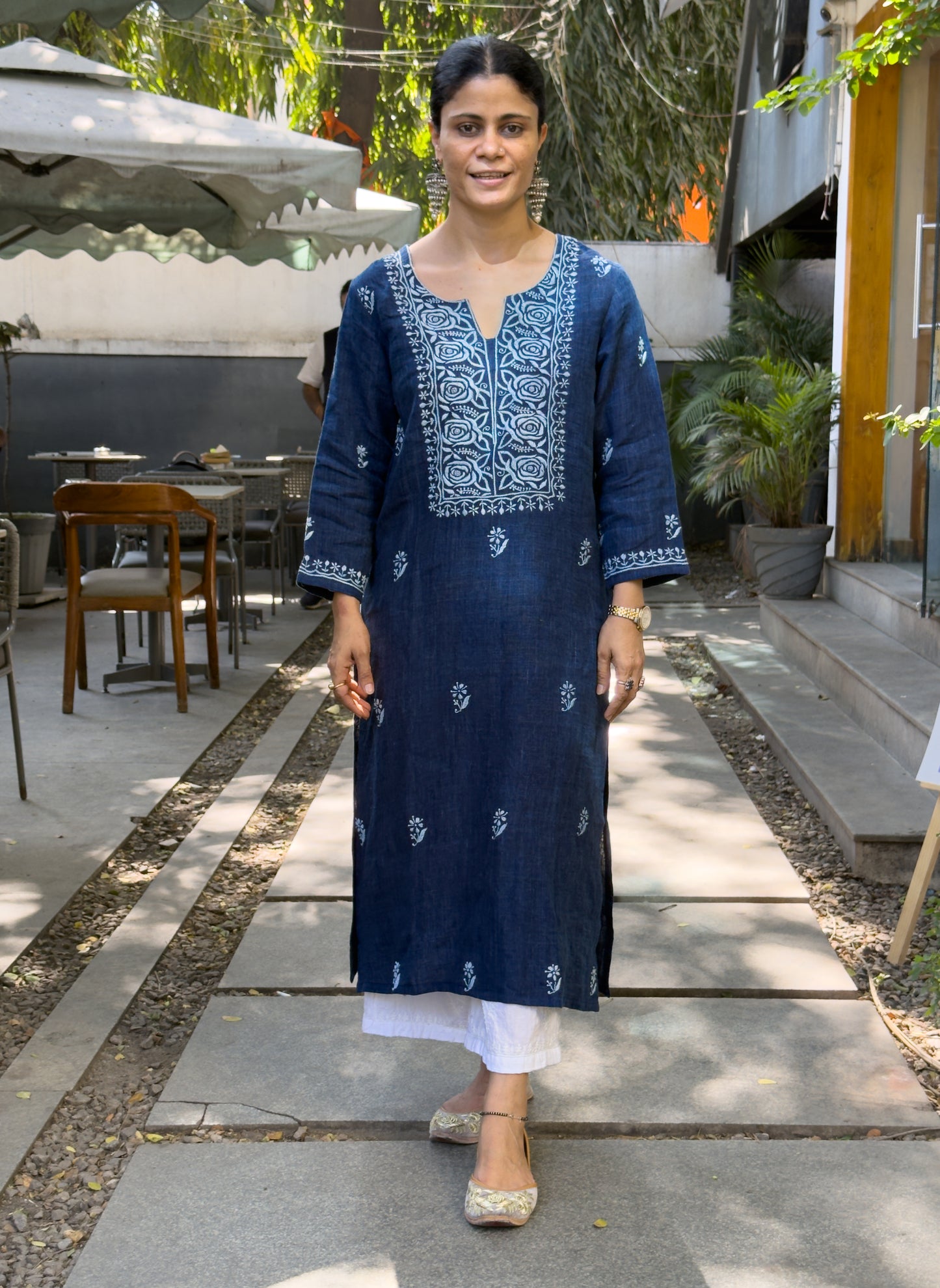 Handloom Linen Handembroidered Chikankari Kurta