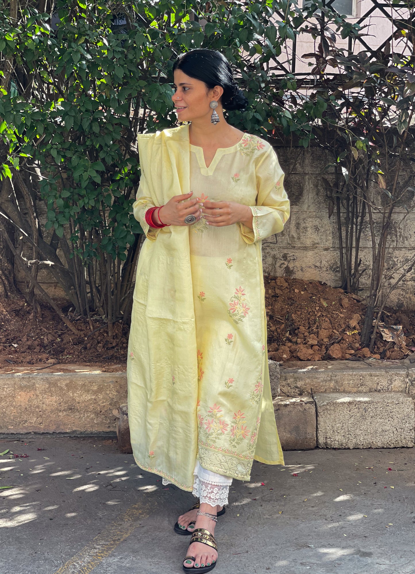 Hand Embroidered  Chikankari  Tussar silk Kurta With  Dupatta