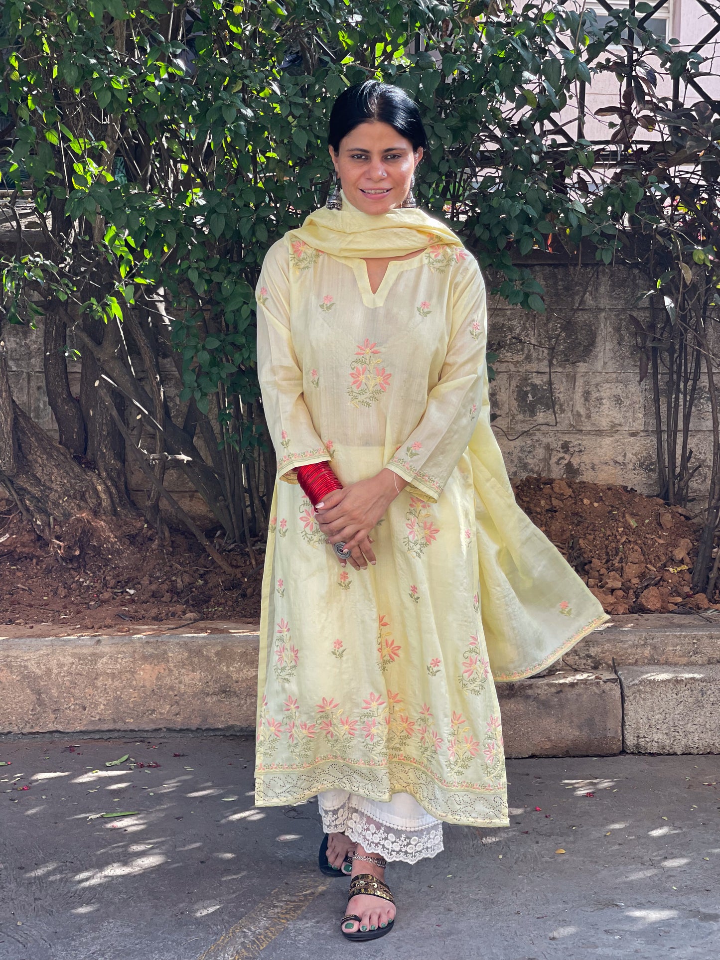 Hand Embroidered  Chikankari  Tussar silk Kurta With  Dupatta