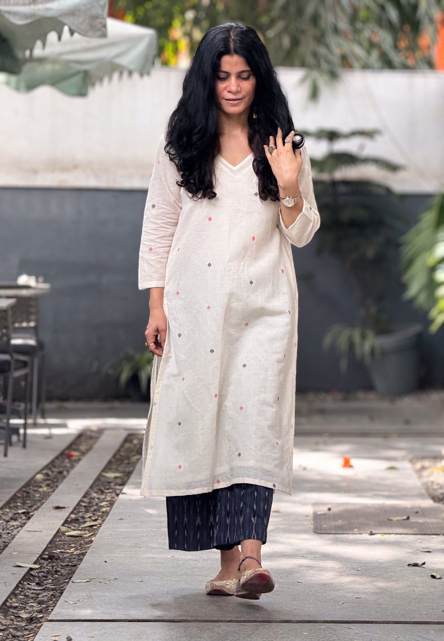 Handwoven Jamdani  Muslin Straight Kurta With Lining