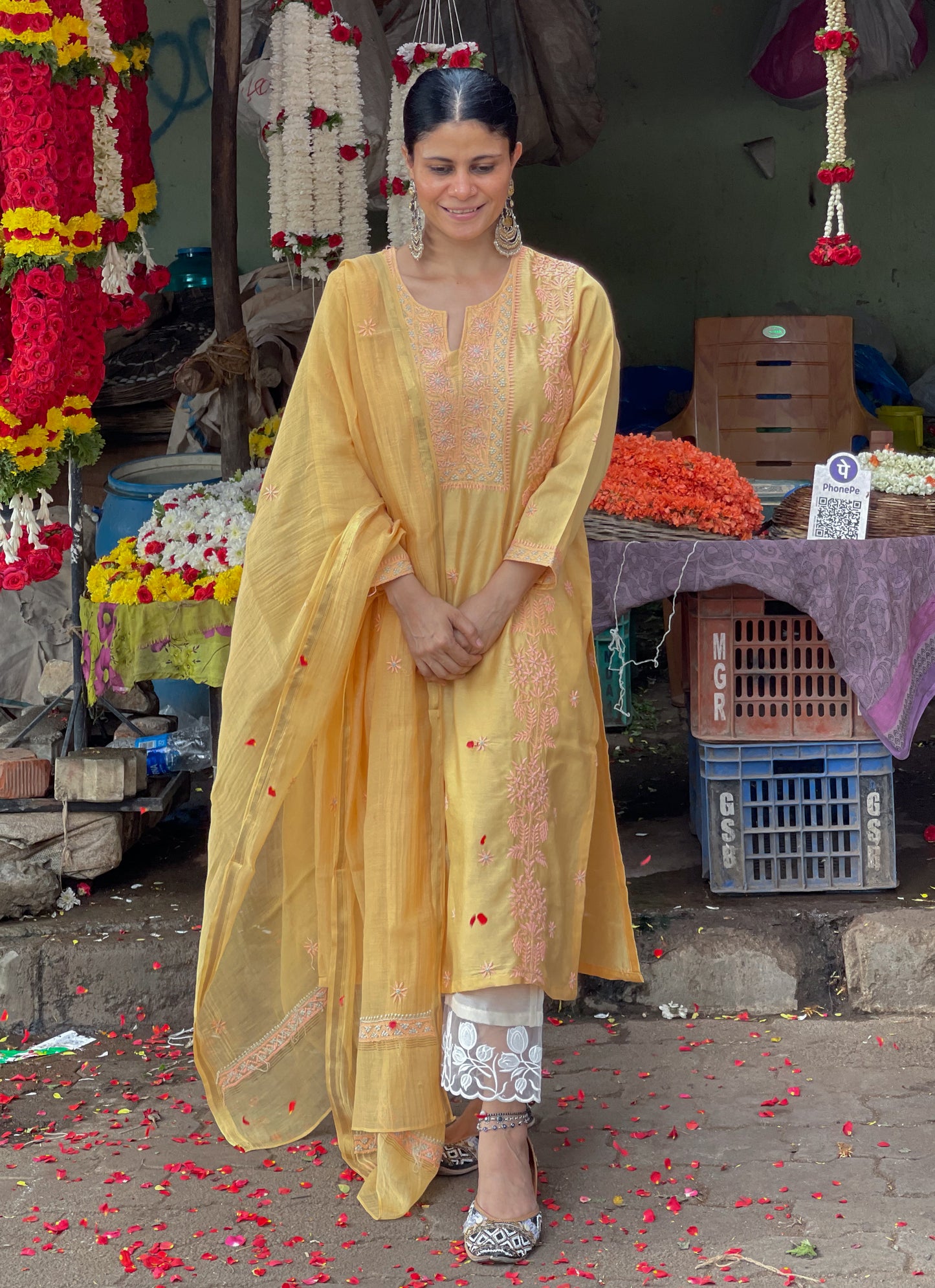 Handembroidered  Chikankari  Chanderi Silk Kurta With Dupatta