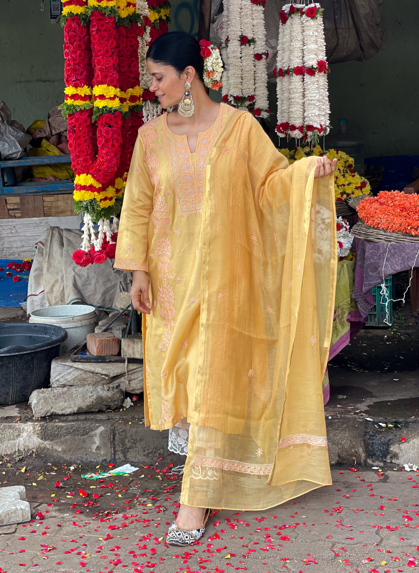 Handembroidered  Chikankari  Chanderi Silk Kurta With Dupatta