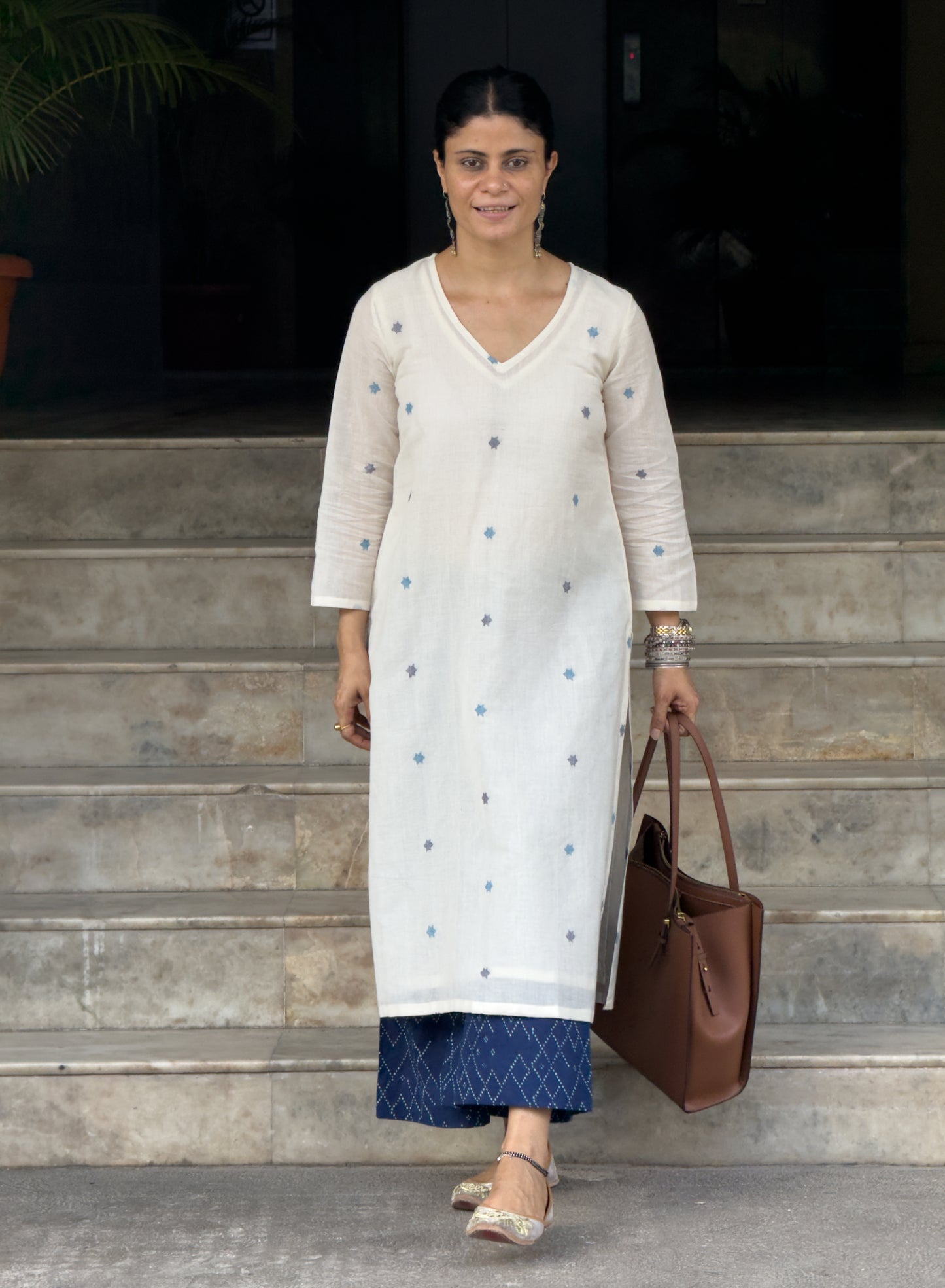 Handwoven Jamdani  Muslin Straight Kurta With Lining