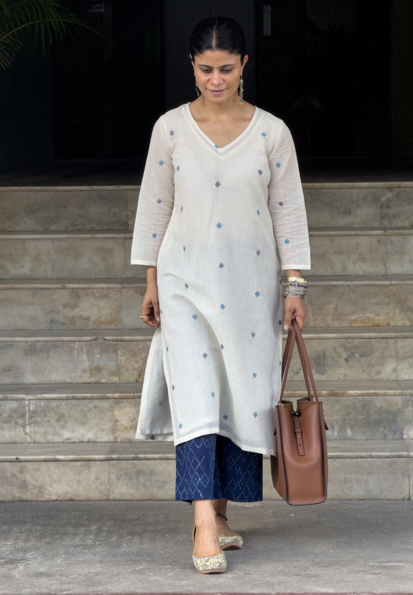 Handwoven Jamdani  Muslin Straight Kurta With Lining