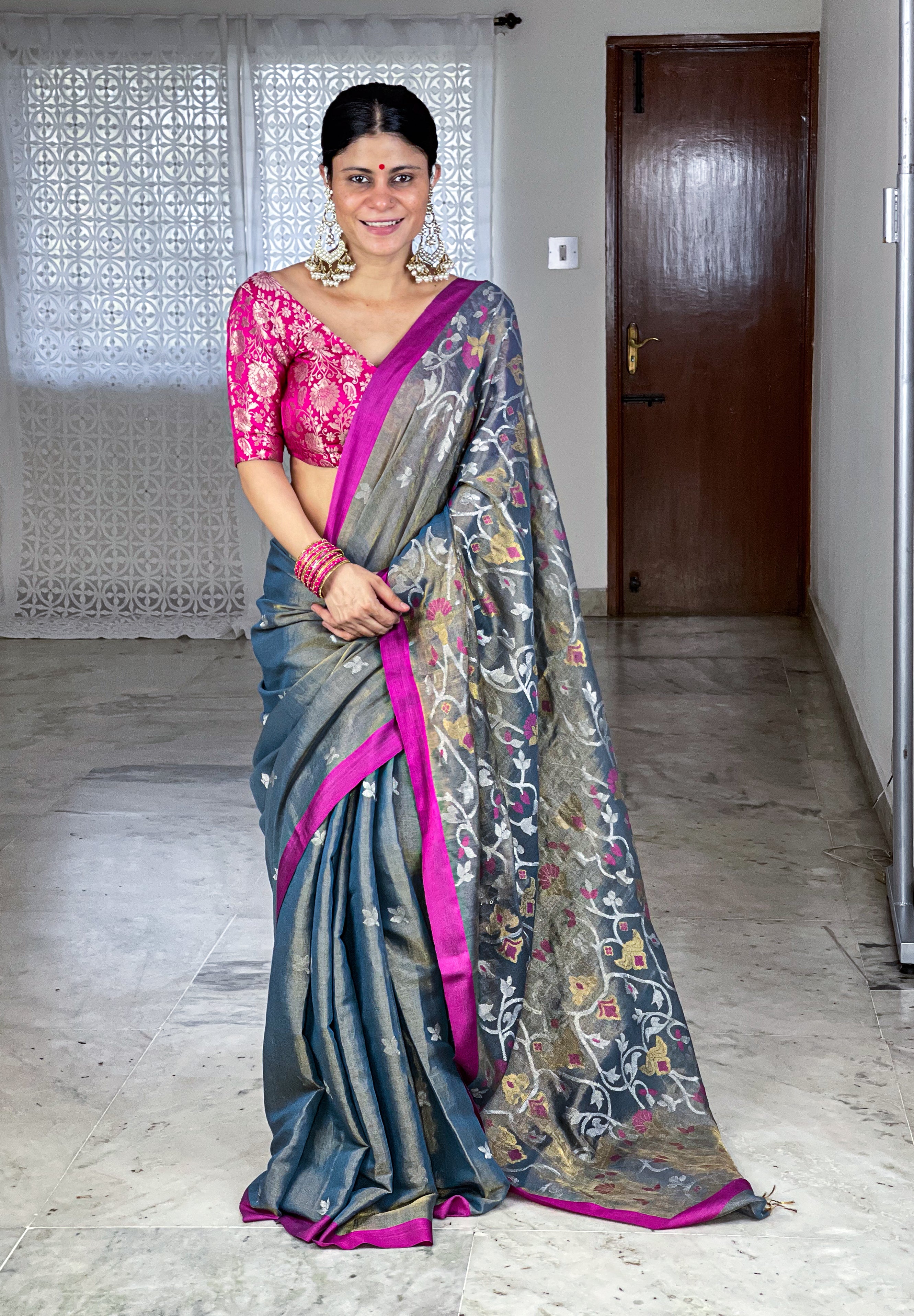 We Could Sit And Obsess Over Tamannaah Bhatia's Metallic Saree All Day