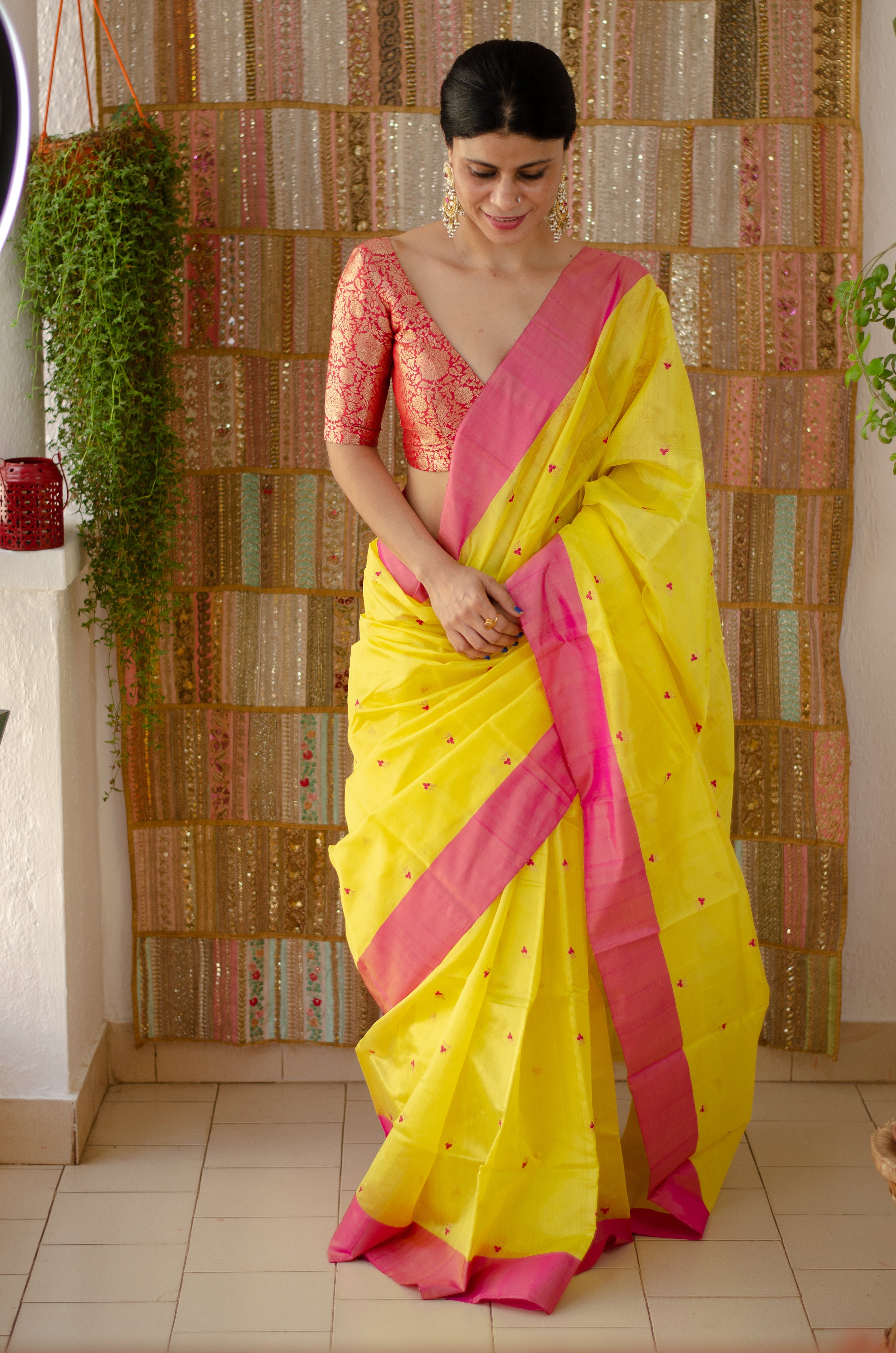 Manufacturer of Pattu Saree from Surat by SAREE SANSAR