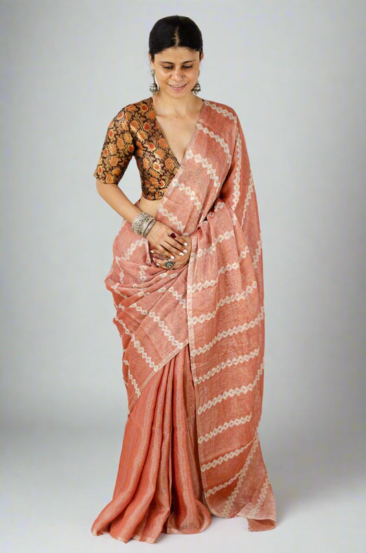 Lac Colour Natural Dyed Handmade Arashi Shibori Metallic Linen Saree.