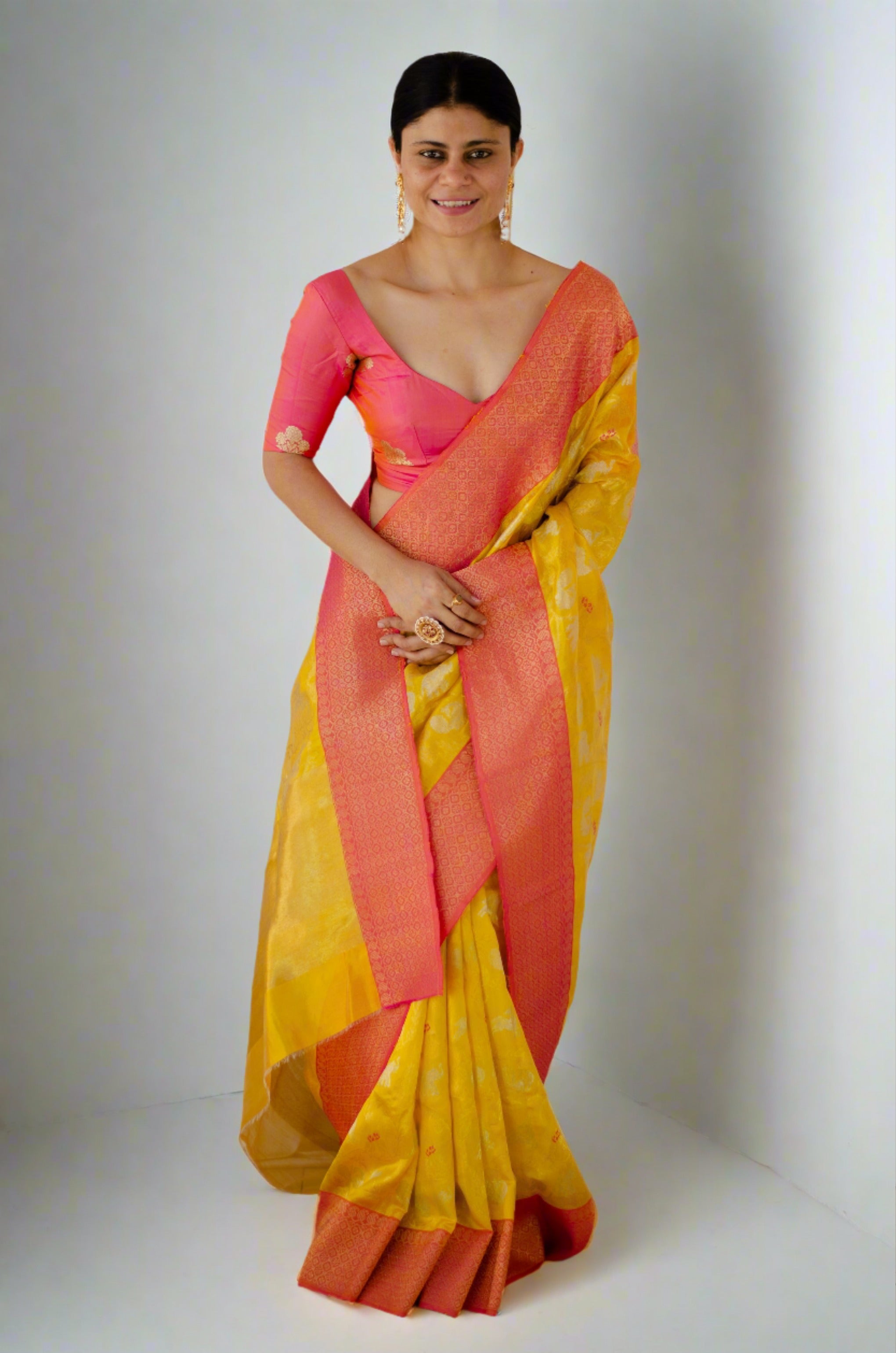 Designer Ikkat Pattu Saree in Nalgonda at best price by Ikkat Hub - Justdial