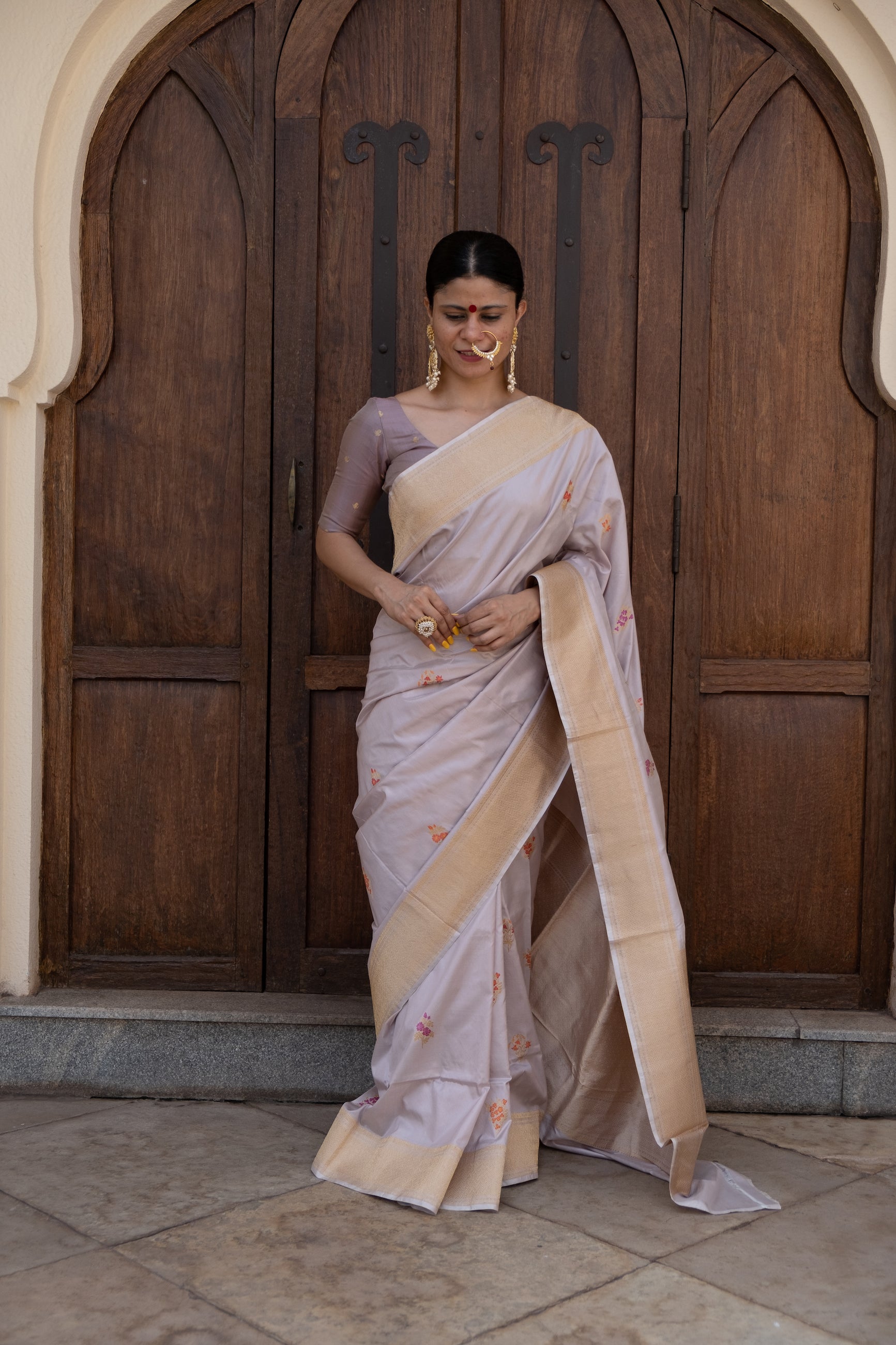 Cream color Banarasi Soft Silk Saree With Matching Blouse at Rs.599/Piece  in surat offer by Esomic Export